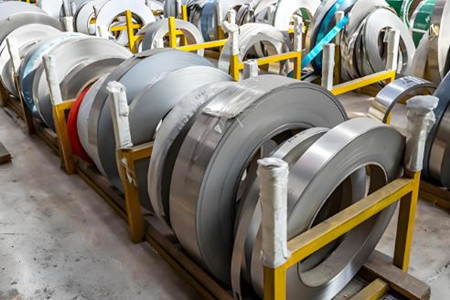 304和316L不銹鋼帶哪個更耐高溫？