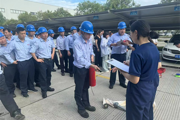 筑牢安全防線！奇億金屬開展全員安全消防實戰培訓 圖2